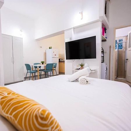 Studio Apartment In Ben Yehuda Cozy And Convinent Tel Aviv Exterior photo