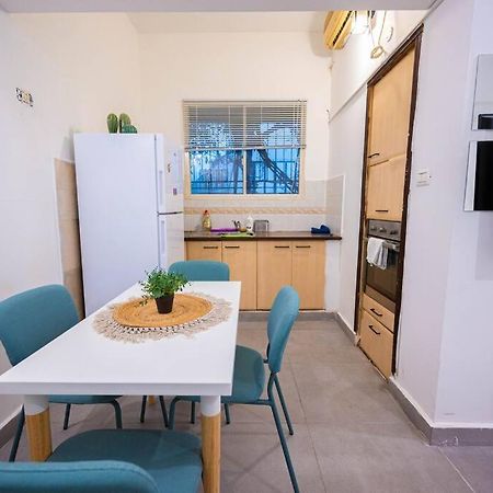 Studio Apartment In Ben Yehuda Cozy And Convinent Tel Aviv Exterior photo